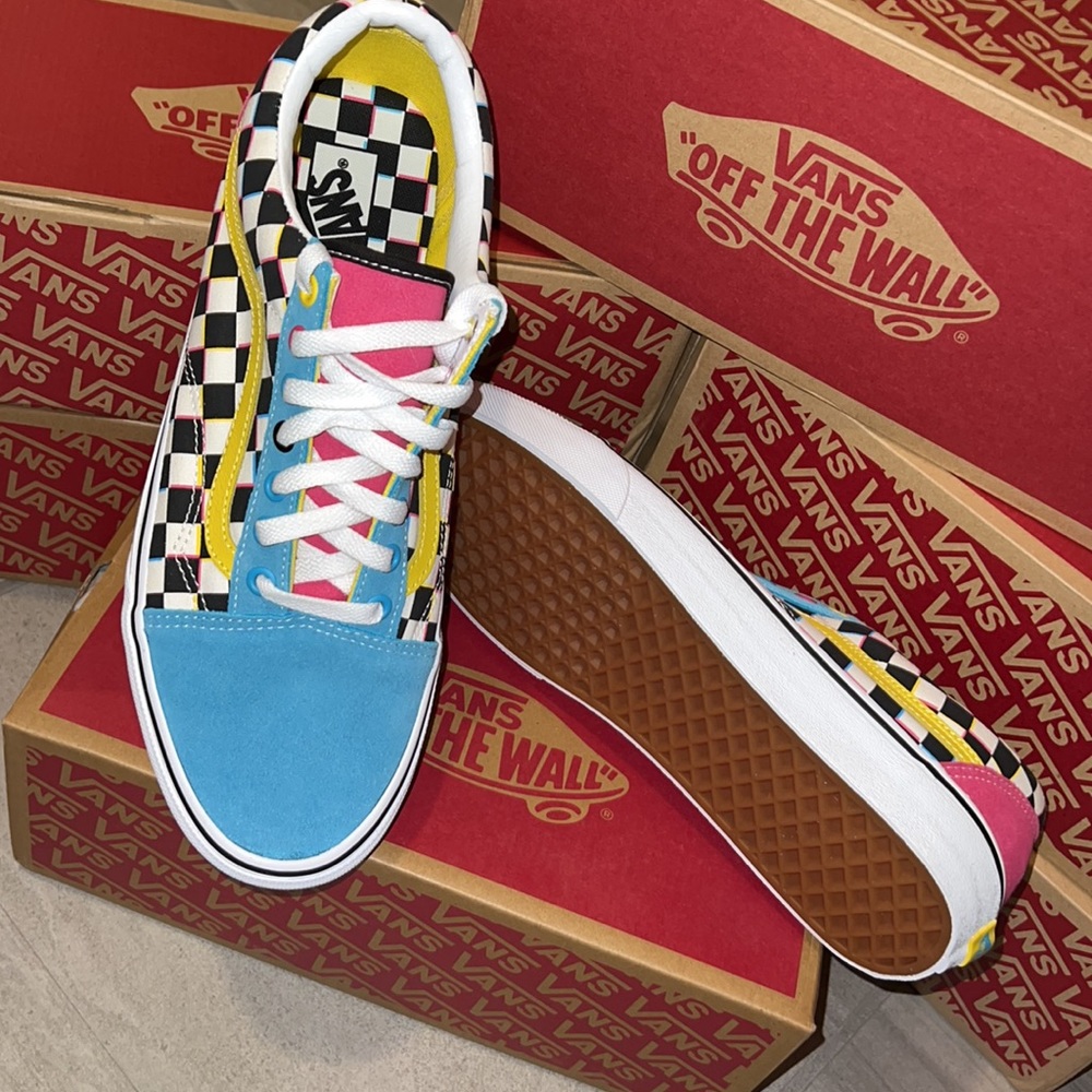 COPY - 🔥 VANS OLD SKOOL CRAZY CHECK SHOES NWT 🔥 - Picture 6 of 6